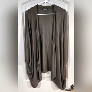 🌸 3/$25 🌸 Maurices Dolman Sleeve Cardigan Size 0/1 (XL)